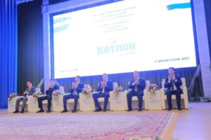 Forum of Tajik and Uzbek Entrepreneurs Opens in Bokhtar
