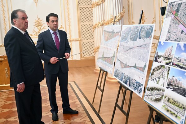President Emomali Rahmon Becomes Acquainted with Dushanbe Further Reconstruction Projects