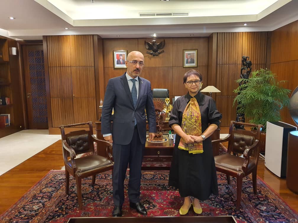 Ambassador Extraordinary and Plenipotentiary of the Republic of Tajikistan, met with Her Excellency Retno L.P. Marsudi, Minister of Foreign Affairs of the Republic of Indonesia
