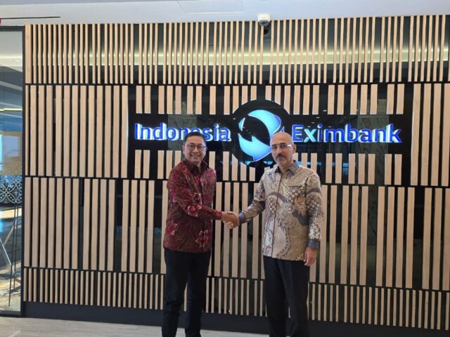 Ambassador of Tajikistan meets with the leadership of Eximbank Indonesia