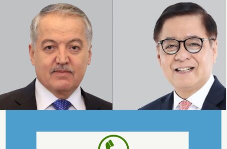 Telephone conversation between the Foreign Ministers of Tajikistan and Thailand