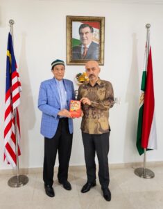 Former Senator of the Dewan Negara Malaysia Dedicates his Book to 35th Anniversary of the Independence of Tajikistan