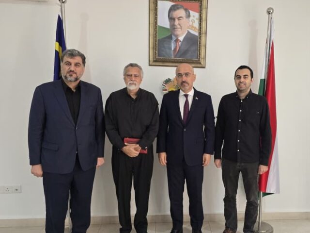 Ambassador Meets with Co-Founders of ASIAWE