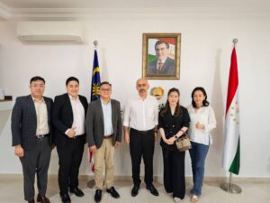 Ambassador Meets with the Leadership of Eidosys Holdings